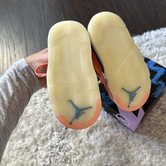 Jordan 5 Retro SP - Picture 2 of 6